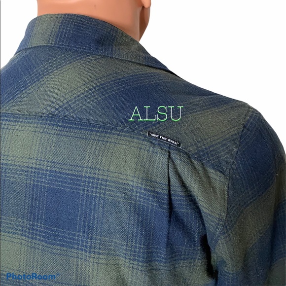 😳SALE😳 VANS Shadowed Men’s Log Sleeve T-Shirt Faux Fur VN0A46MFSQ8 - Picture 4 of 8